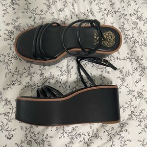 Vince Camuto Graceny Flatform Sandal in 2021 | Flatform sandals, Toe band, Flatforms